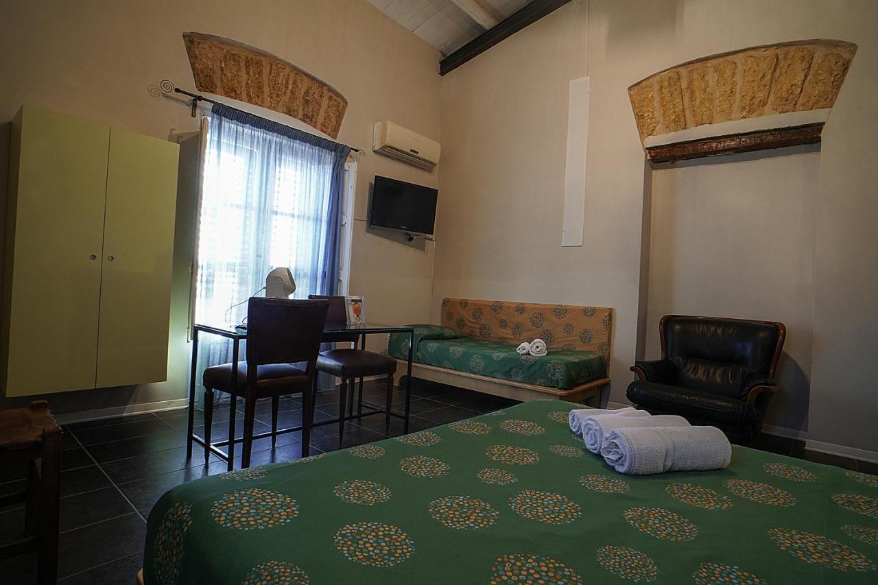 Casa Lerux Hotel Agrigento Luaran gambar