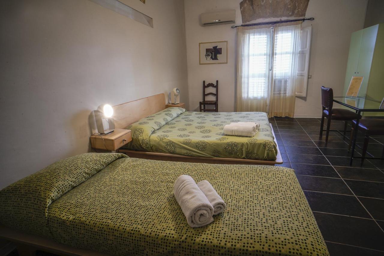 Casa Lerux Hotel Agrigento Luaran gambar