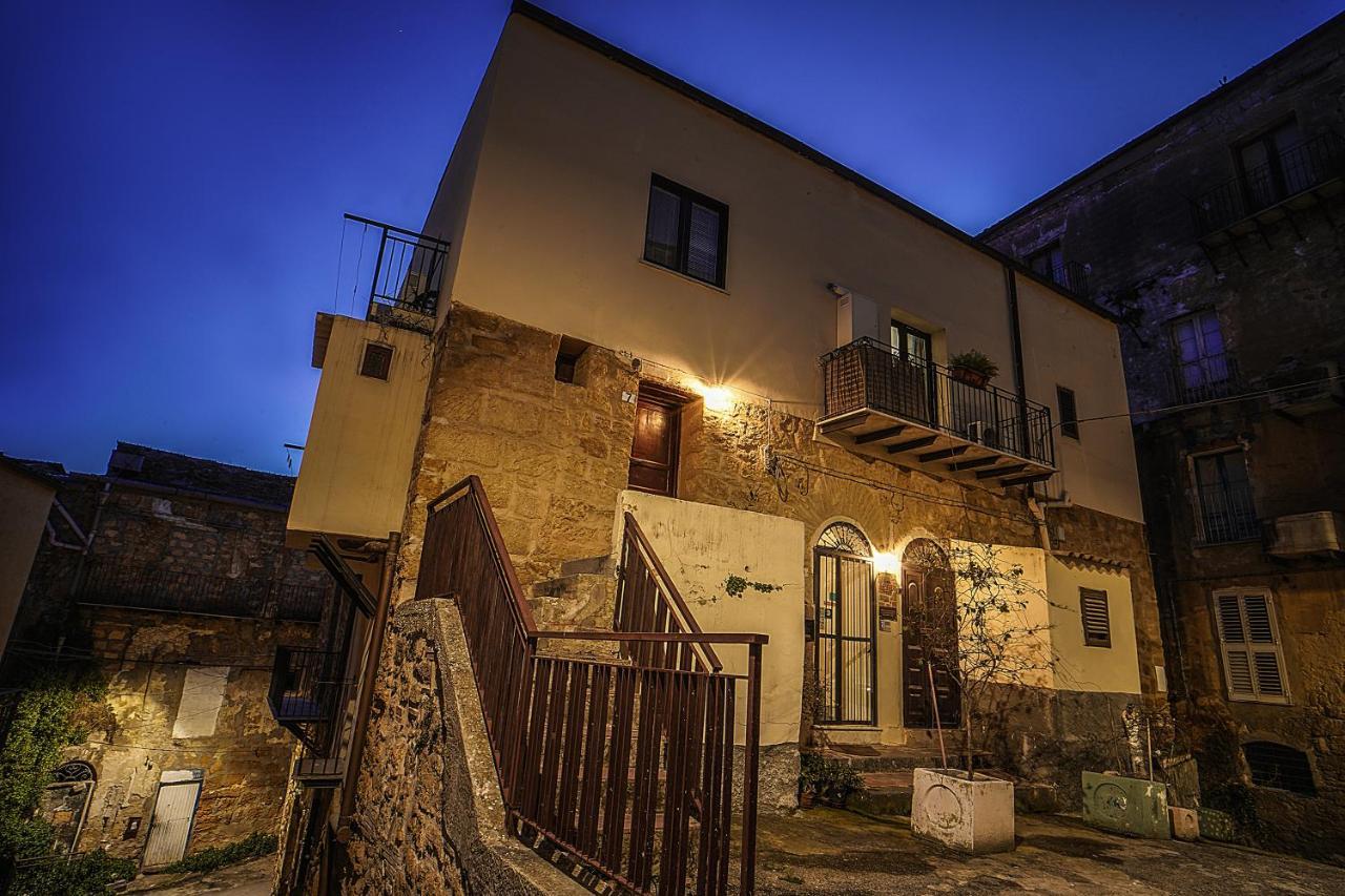 Casa Lerux Hotel Agrigento Luaran gambar