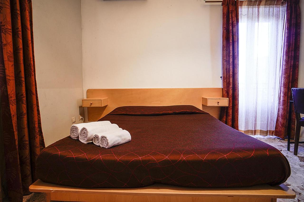 Casa Lerux Hotel Agrigento Luaran gambar