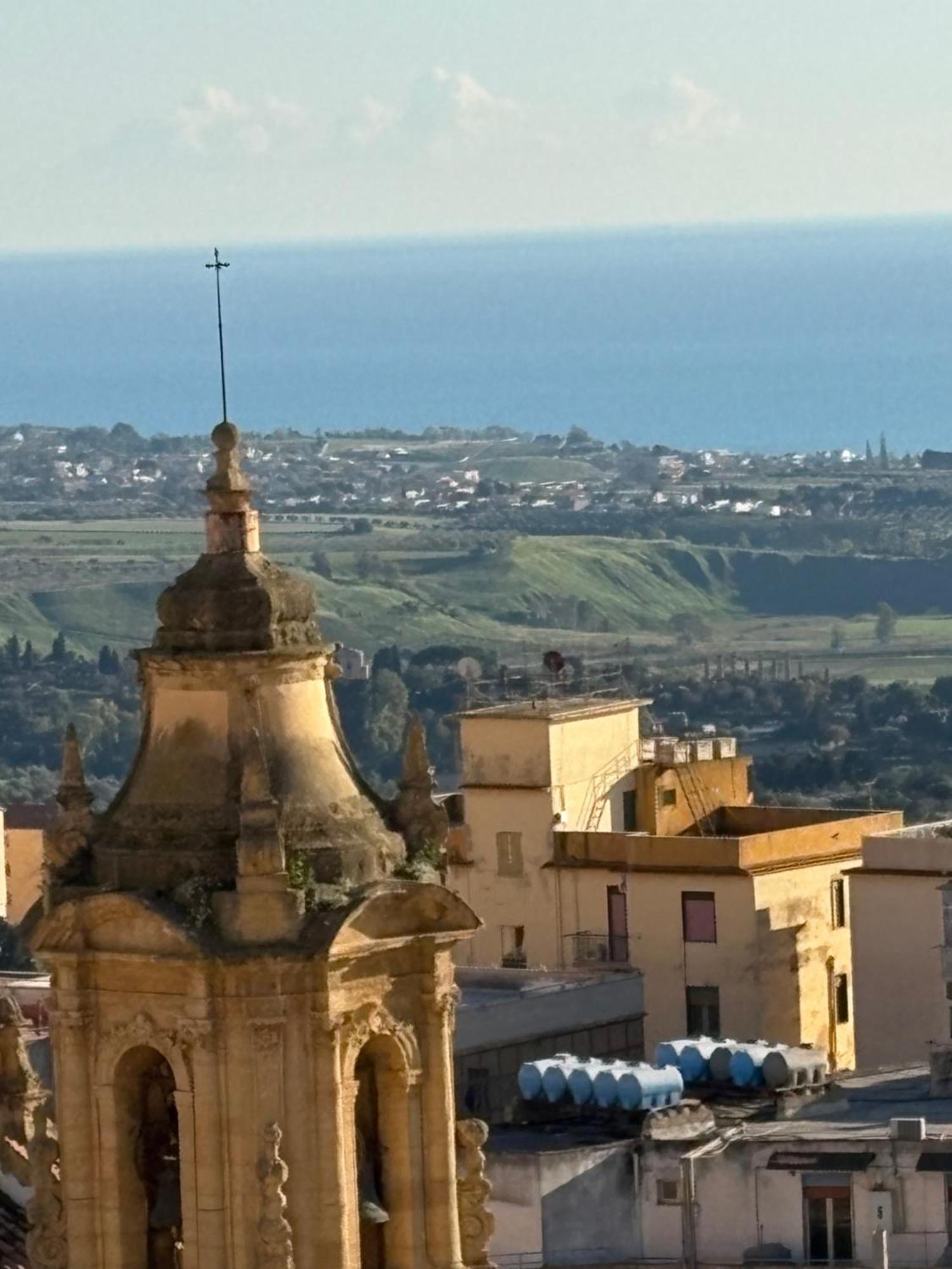 Casa Lerux Hotel Agrigento Luaran gambar